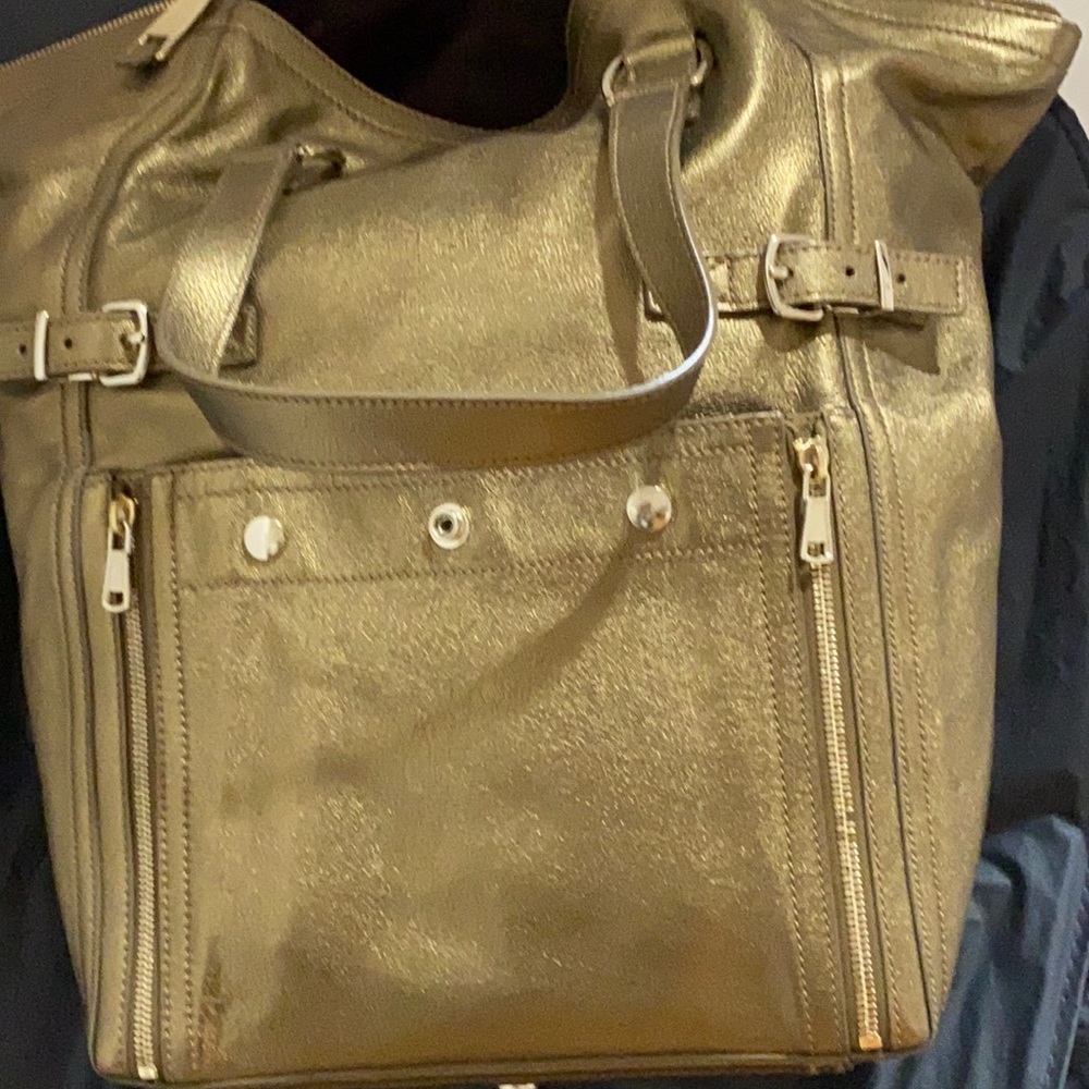 COPY - Great bronze YSL EXPANDABLE purse!!!